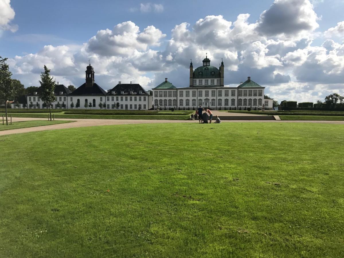 Julieanehåb Hotel Fredensborg Exterior foto